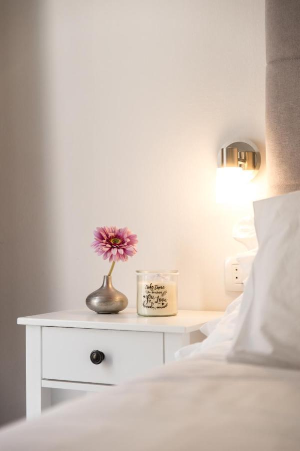 The Perfect Room Zara Esterno foto